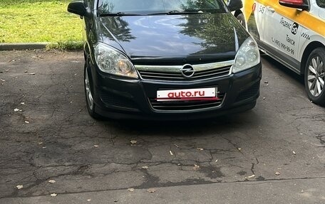 Opel Astra H, 2011 год, 300 000 рублей, 1 фотография