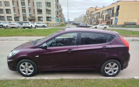 Hyundai Solaris II рестайлинг, 2012 год, 500 000 рублей, 7 фотография