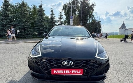 Hyundai Sonata VIII, 2022 год, 3 300 000 рублей, 2 фотография