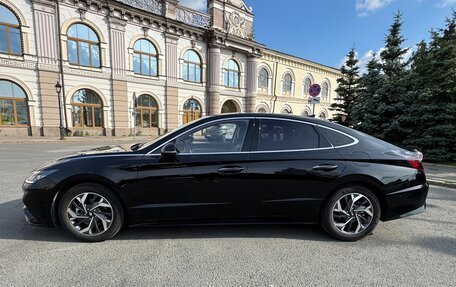 Hyundai Sonata VIII, 2022 год, 3 300 000 рублей, 4 фотография