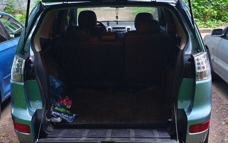 Mitsubishi Outlander III рестайлинг 3, 2008 год, 1 099 999 рублей, 16 фотография