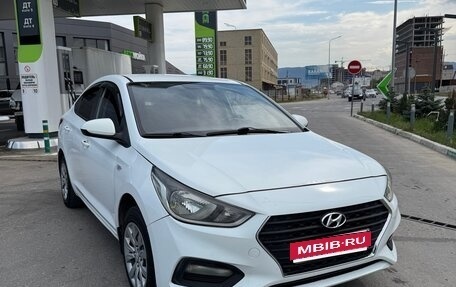 Hyundai Solaris II рестайлинг, 2019 год, 720 000 рублей, 2 фотография