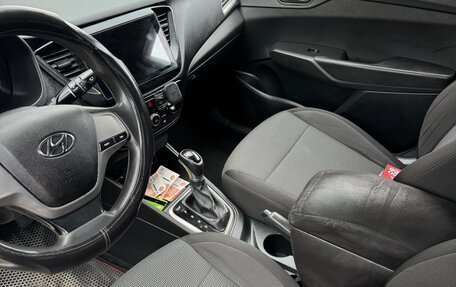 Hyundai Solaris II рестайлинг, 2019 год, 720 000 рублей, 14 фотография