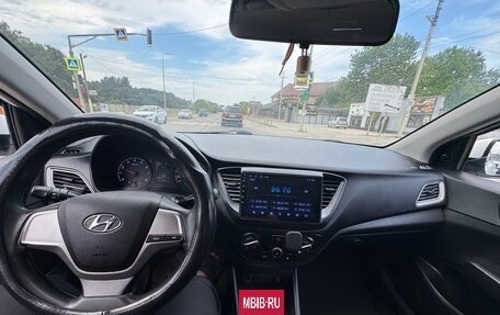 Hyundai Solaris II рестайлинг, 2019 год, 720 000 рублей, 12 фотография