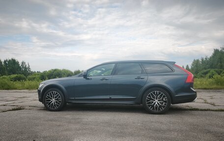 Volvo V90 Cross Country I рестайлинг, 2018 год, 3 200 000 рублей, 7 фотография