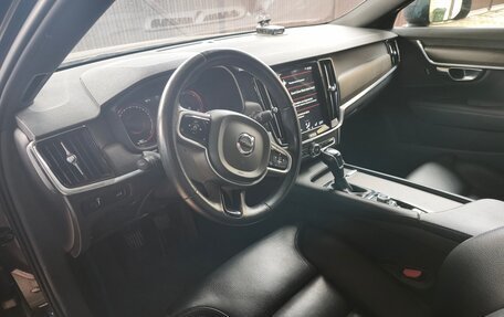 Volvo V90 Cross Country I рестайлинг, 2018 год, 3 200 000 рублей, 16 фотография