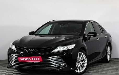 Toyota Camry, 2019 год, 2 549 000 рублей, 2 фотография