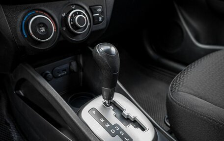 KIA Rio III рестайлинг, 2014 год, 983 000 рублей, 12 фотография