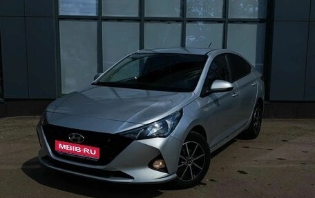 Hyundai Solaris II рестайлинг, 2021 год, 1 599 000 рублей, 1 фотография