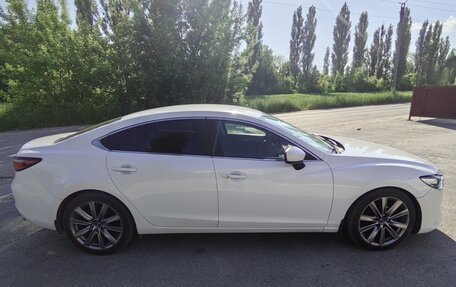 Mazda 6, 2019 год, 1 900 000 рублей, 2 фотография