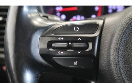 KIA Rio IV, 2018 год, 1 649 000 рублей, 9 фотография
