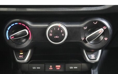 KIA Rio IV, 2018 год, 1 649 000 рублей, 13 фотография