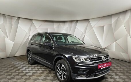 Volkswagen Tiguan II, 2018 год, 2 643 000 рублей, 3 фотография