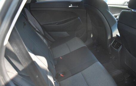 Hyundai Tucson III, 2018 год, 2 200 000 рублей, 11 фотография