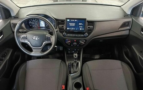 Hyundai Solaris II рестайлинг, 2021 год, 1 599 000 рублей, 10 фотография
