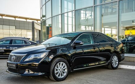 Toyota Camry, 2014 год, 1 698 000 рублей, 3 фотография