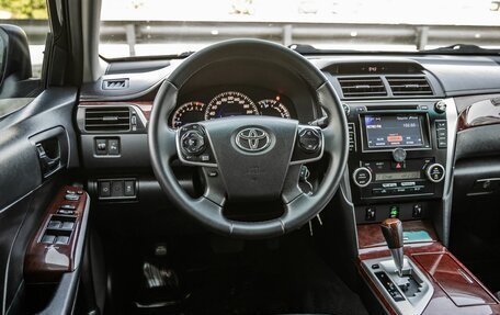 Toyota Camry, 2014 год, 1 698 000 рублей, 15 фотография