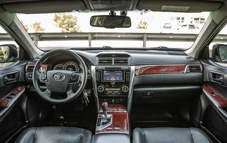 Toyota Camry, 2014 год, 1 698 000 рублей, 14 фотография