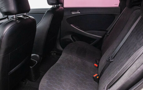 Hyundai Solaris II рестайлинг, 2015 год, 1 130 000 рублей, 12 фотография