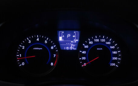 Hyundai Solaris II рестайлинг, 2015 год, 1 130 000 рублей, 13 фотография