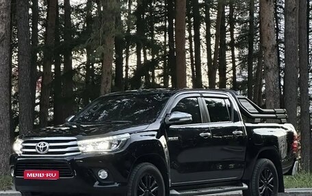 Toyota Hilux VIII, 2016 год, 2 777 999 рублей, 1 фотография