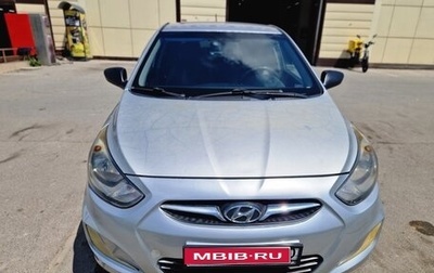 Hyundai Solaris II рестайлинг, 2012 год, 710 000 рублей, 1 фотография