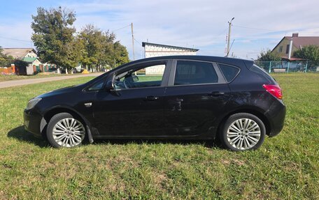 Opel Astra J, 2011 год, 520 000 рублей, 5 фотография