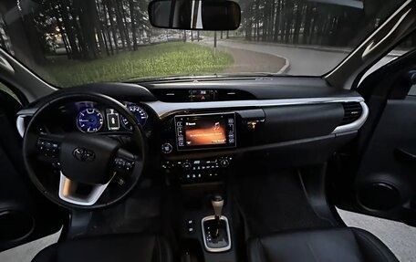 Toyota Hilux VIII, 2016 год, 2 777 999 рублей, 7 фотография