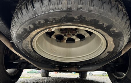 Land Rover Discovery III, 2008 год, 1 200 000 рублей, 28 фотография