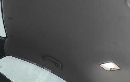 Hyundai Solaris II рестайлинг, 2013 год, 800 000 рублей, 19 фотография