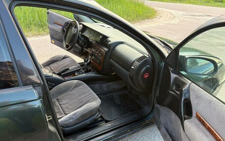 Opel Omega B, 1997 год, 110 000 рублей, 10 фотография
