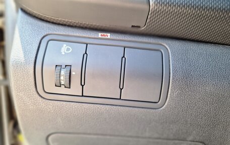 Hyundai Solaris II рестайлинг, 2012 год, 710 000 рублей, 23 фотография