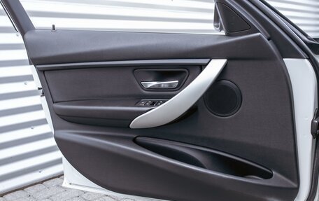 BMW 3 серия, 2015 год, 1 895 000 рублей, 12 фотография
