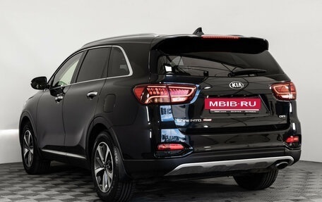 KIA Sorento III Prime рестайлинг, 2018 год, 2 999 000 рублей, 8 фотография
