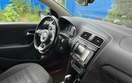 Volkswagen Polo VI (EU Market), 2017 год, 1 150 000 рублей, 11 фотография