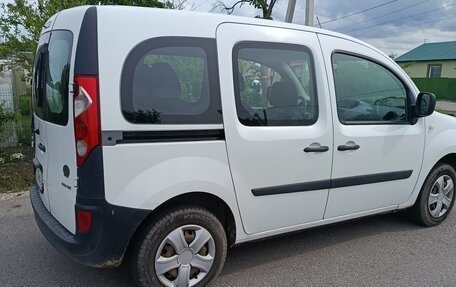 Renault Kangoo II рестайлинг, 2008 год, 550 000 рублей, 2 фотография
