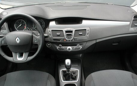Renault Laguna III рестайлинг, 2009 год, 630 000 рублей, 7 фотография