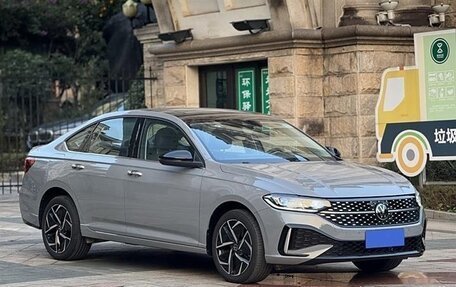 Volkswagen Lavida, 2023 год, 1 651 001 рублей, 3 фотография