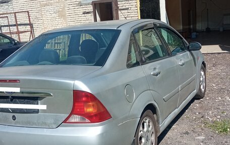 Ford Focus IV, 2001 год, 170 000 рублей, 3 фотография