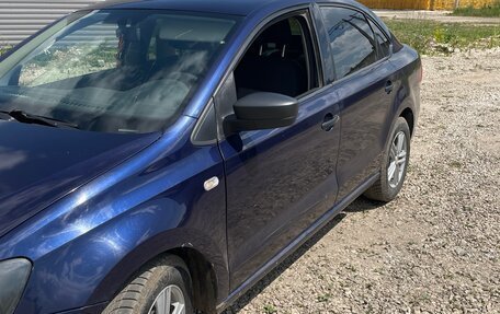 Volkswagen Polo VI (EU Market), 2012 год, 550 000 рублей, 11 фотография