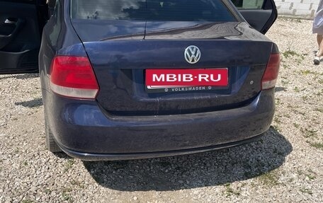Volkswagen Polo VI (EU Market), 2012 год, 550 000 рублей, 2 фотография