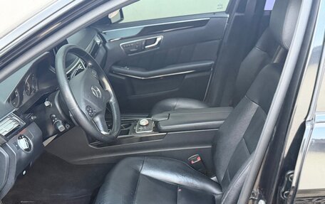 Mercedes-Benz E-Класс, 2010 год, 1 250 000 рублей, 16 фотография
