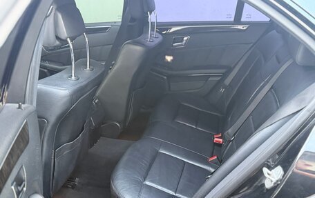 Mercedes-Benz E-Класс, 2010 год, 1 250 000 рублей, 17 фотография