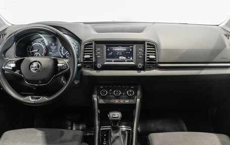 Skoda Karoq I, 2022 год, 2 395 100 рублей, 6 фотография
