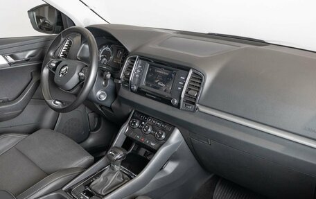 Skoda Karoq I, 2022 год, 2 395 100 рублей, 7 фотография