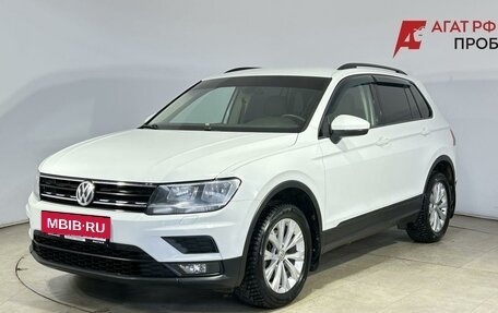 Volkswagen Tiguan II, 2018 год, 1 790 000 рублей, 4 фотография