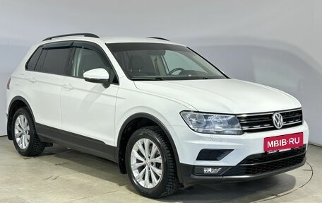 Volkswagen Tiguan II, 2018 год, 1 790 000 рублей, 6 фотография