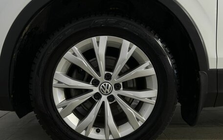 Volkswagen Tiguan II, 2018 год, 1 790 000 рублей, 14 фотография