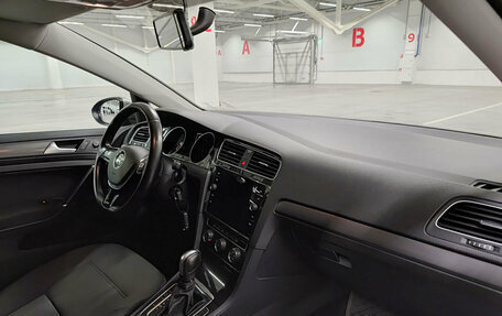 Volkswagen Golf VII, 2019 год, 1 639 000 рублей, 11 фотография