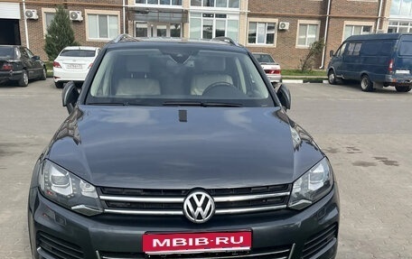 Volkswagen Touareg III, 2014 год, 2 480 000 рублей, 1 фотография